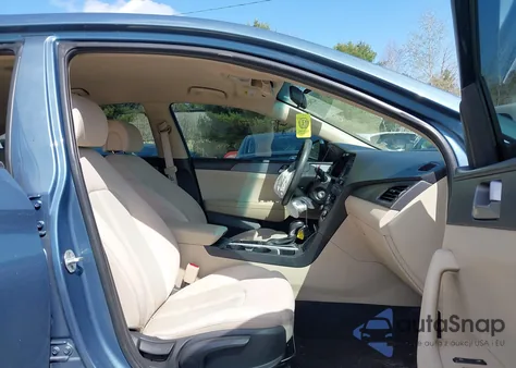 2017 Hyundai Sonata из США, поврежденный, VIN 5NPE24AF6HH563644